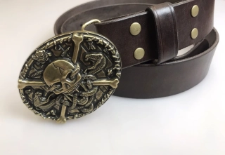 Kožený opasek 4 cm - Lebka s hady
